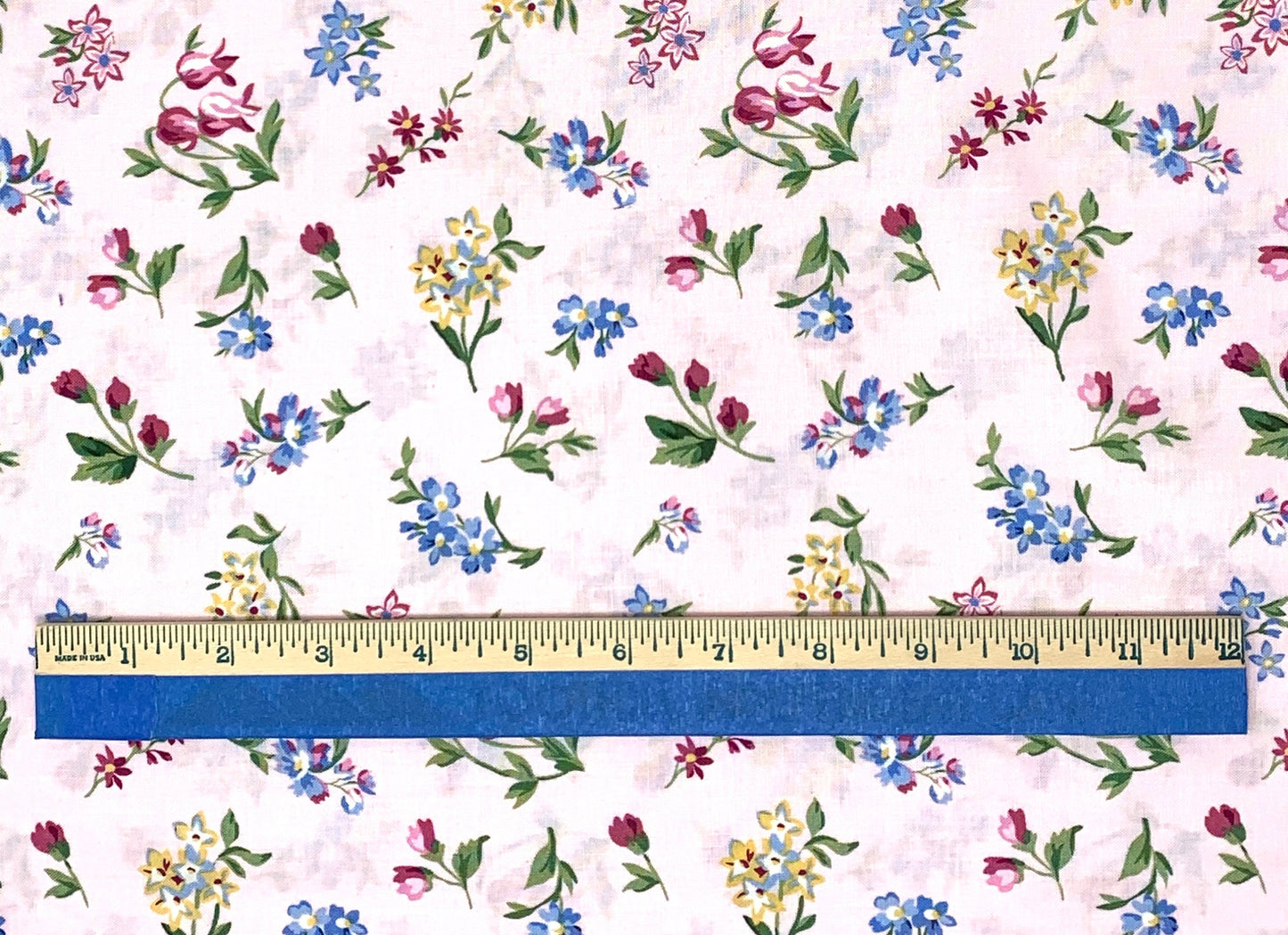 Pink Floral Yardage, Flower Sprigs, Serene, Robert Kaufman, Pink, Green, rk-20746-10