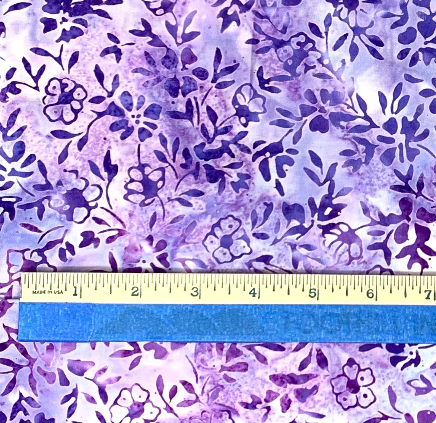 Purple Yardage, Light Purple Daisies and Vines, Moonshadow Batik, Wilmington Prints