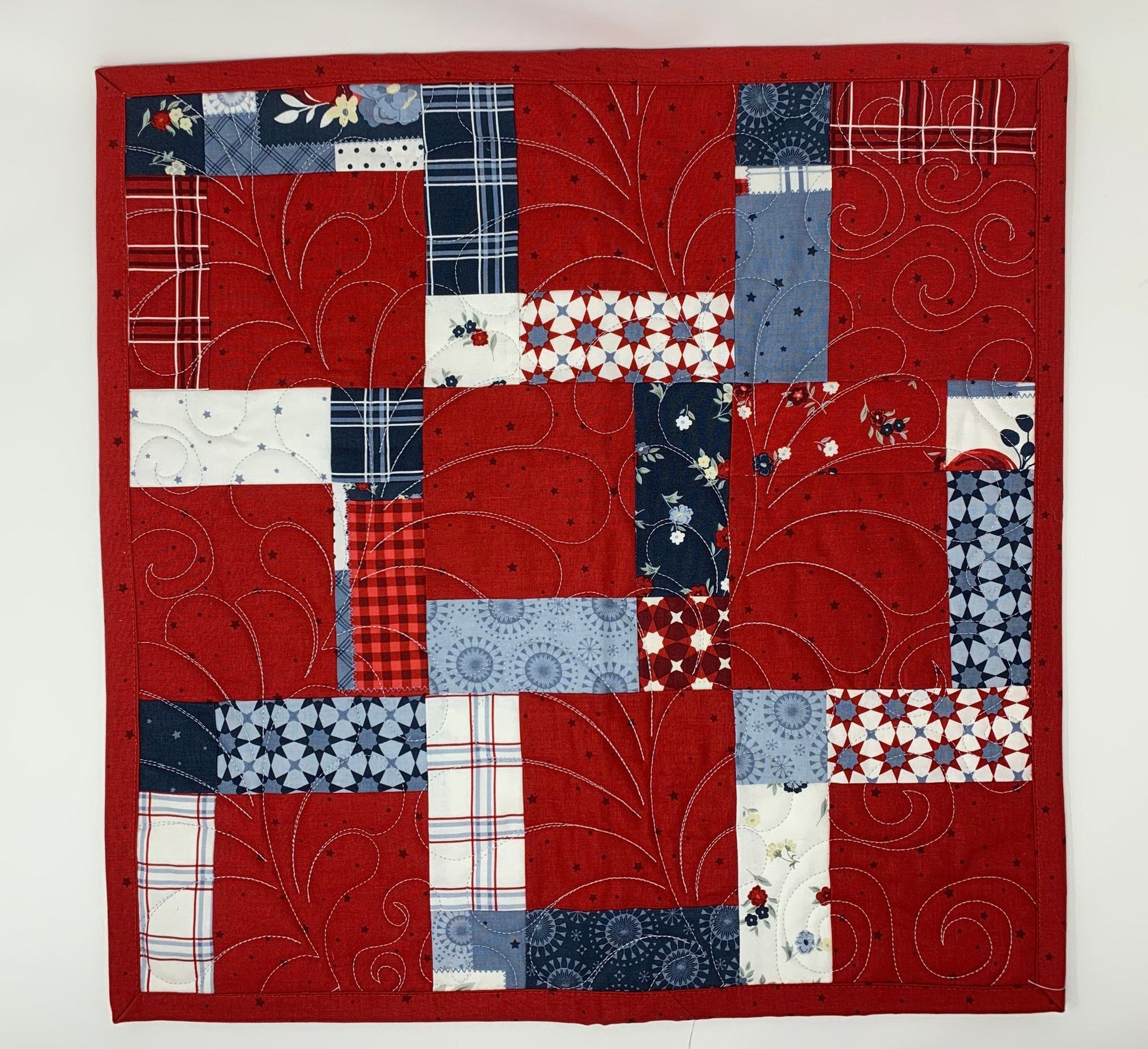 Patriotic Table Topper Quilt, American Dream, Summer, Red, White, Blue, Independence Day, Handmade