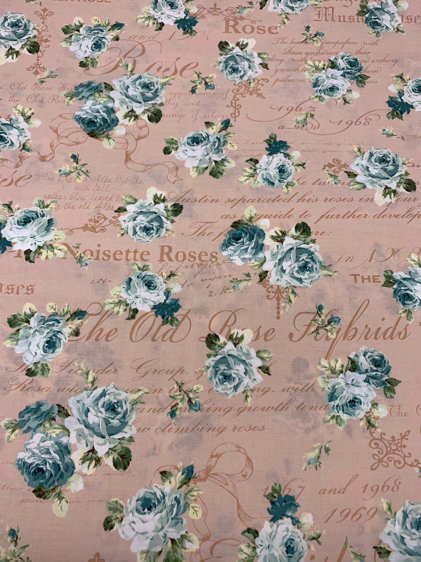 Ruru Bouquet Sweet Rose 1, Dusty Pink, Blue, Quilt Gate, Yardage, Roses, RU2330-13B