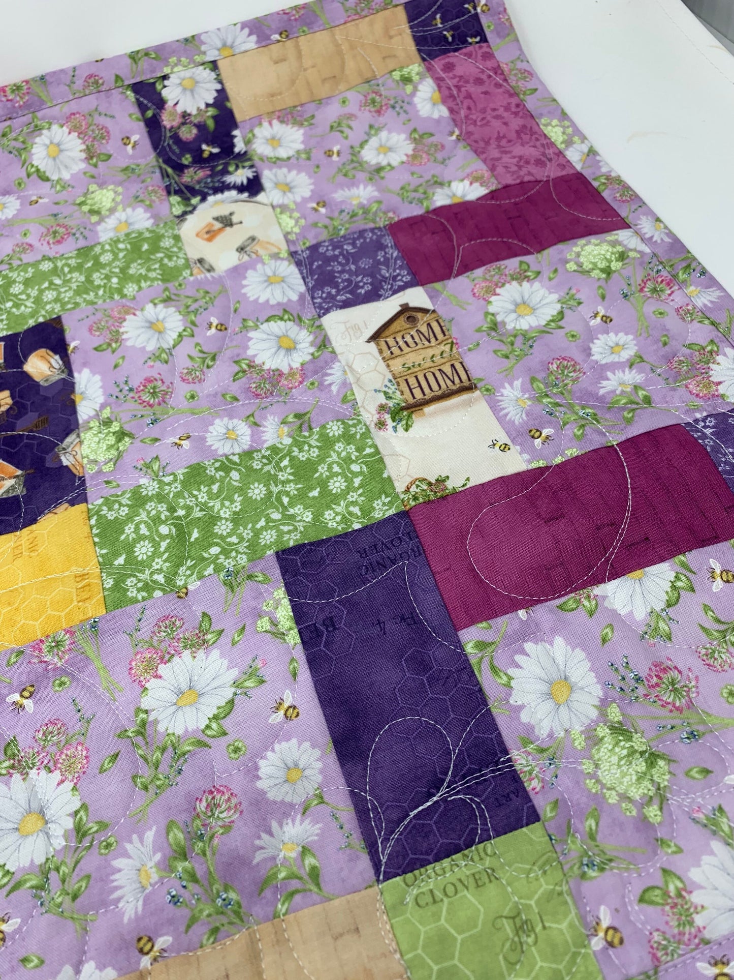 Floral Table Topper Quilt, Purple, Lavender, Green, White, Daisies, Bees, Handmade