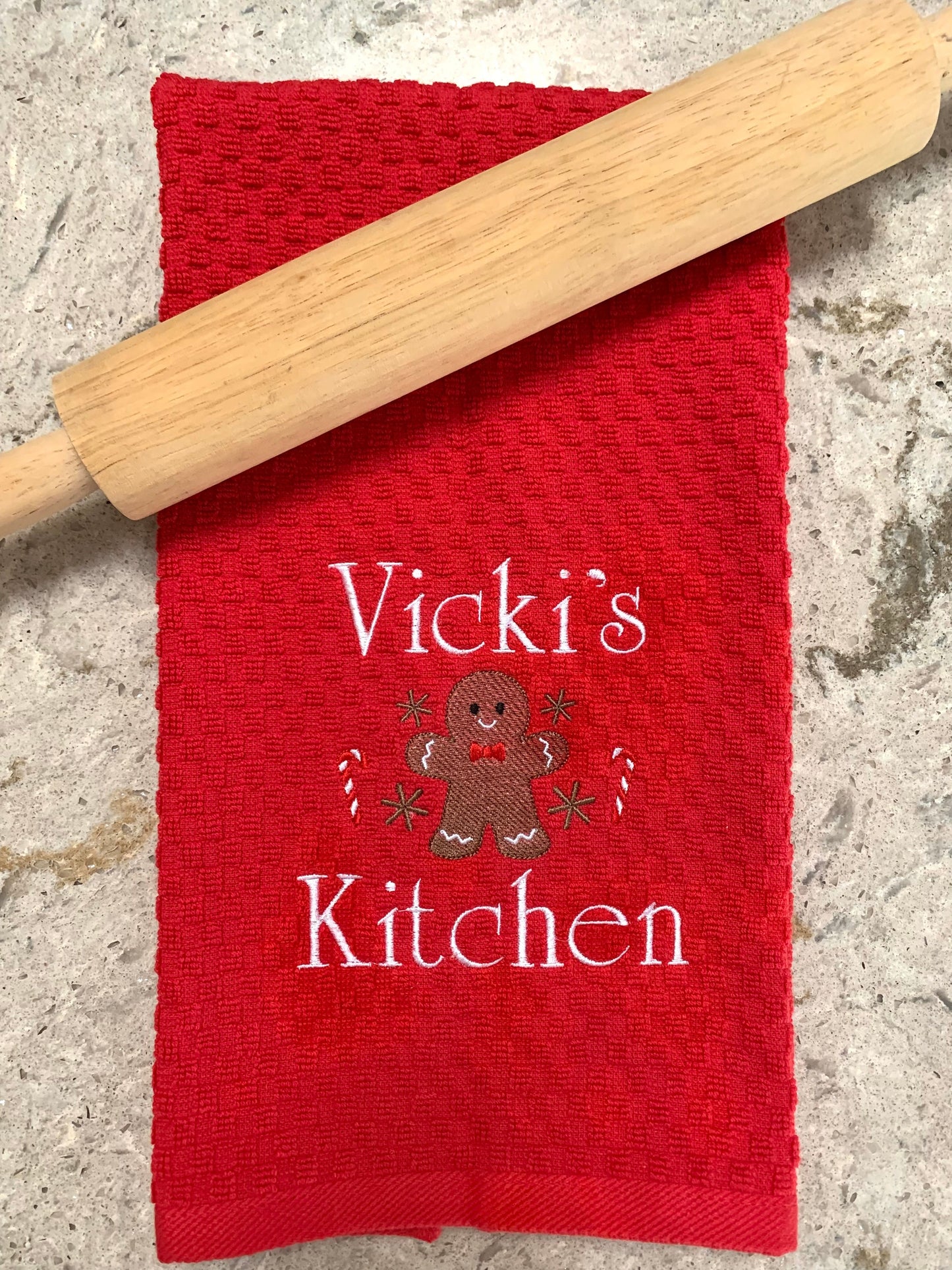Personalized Christmas Towel, Red Kitchen Towel Gift, Christmas Gift, Gingerbread Towel, Personalized Gift, Embroidered Towel