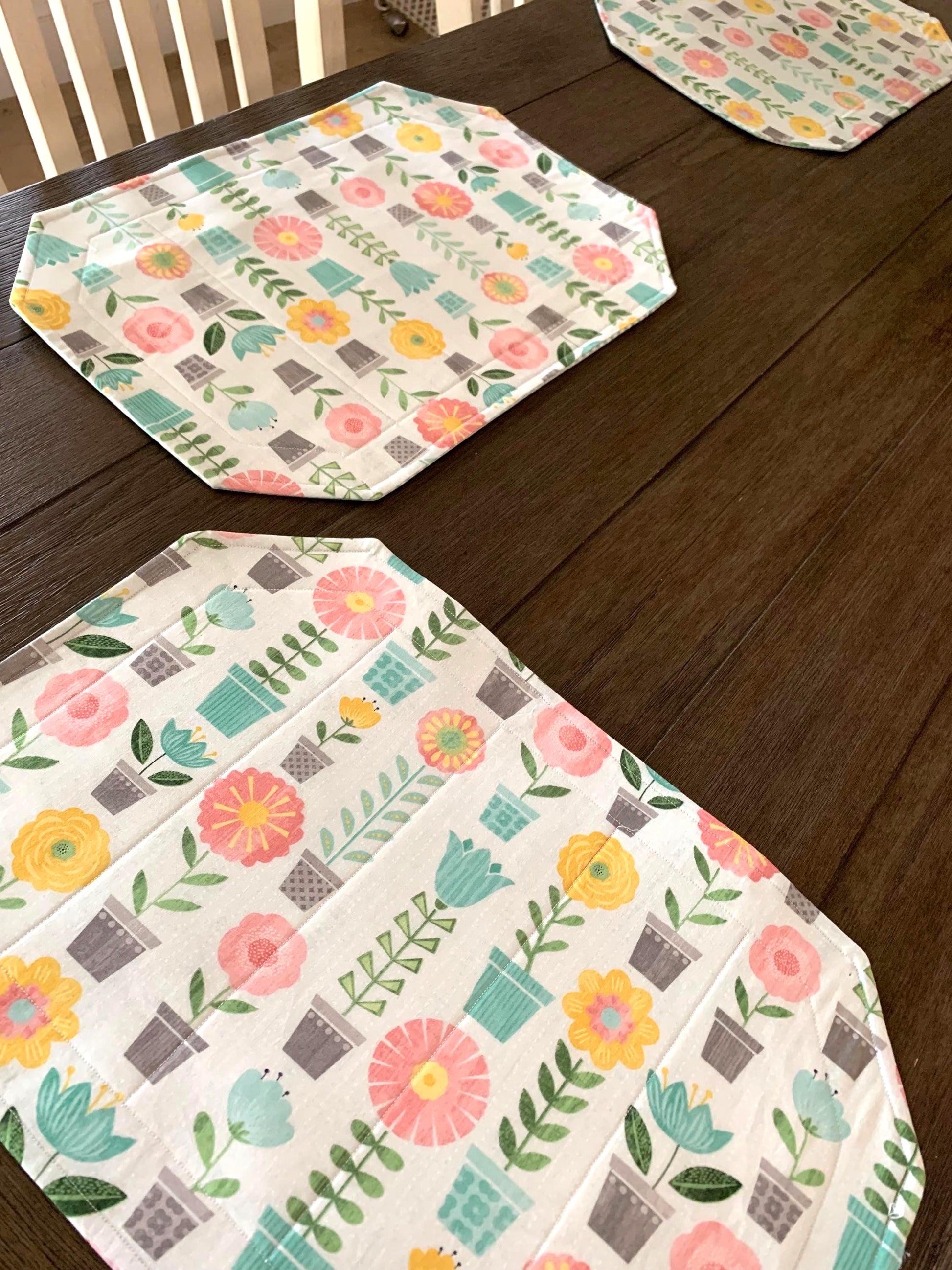 Plants Placemat Set, Qulted Place Mats, Octagon Shape, Potted Plants, Blue