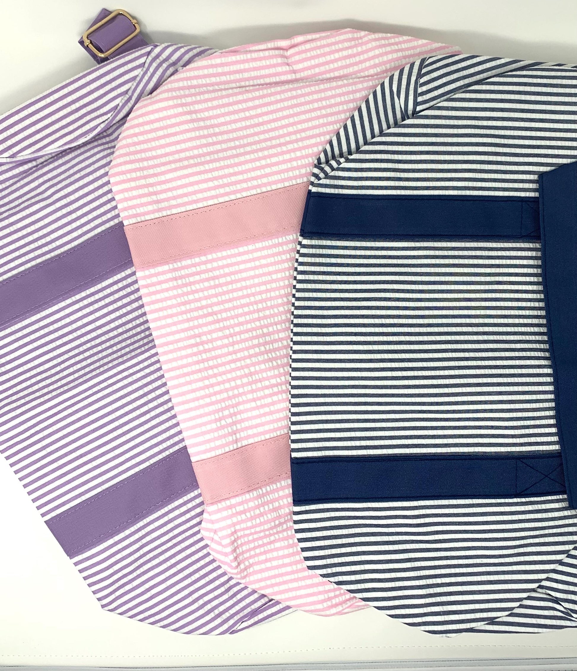 Personalized Duffle Bag, Seer Sucker Cotton, Sports Bag, Sleep Over Bag, Bridesmaid Gift, Embroidered Gift, Purple, Navy, Pink