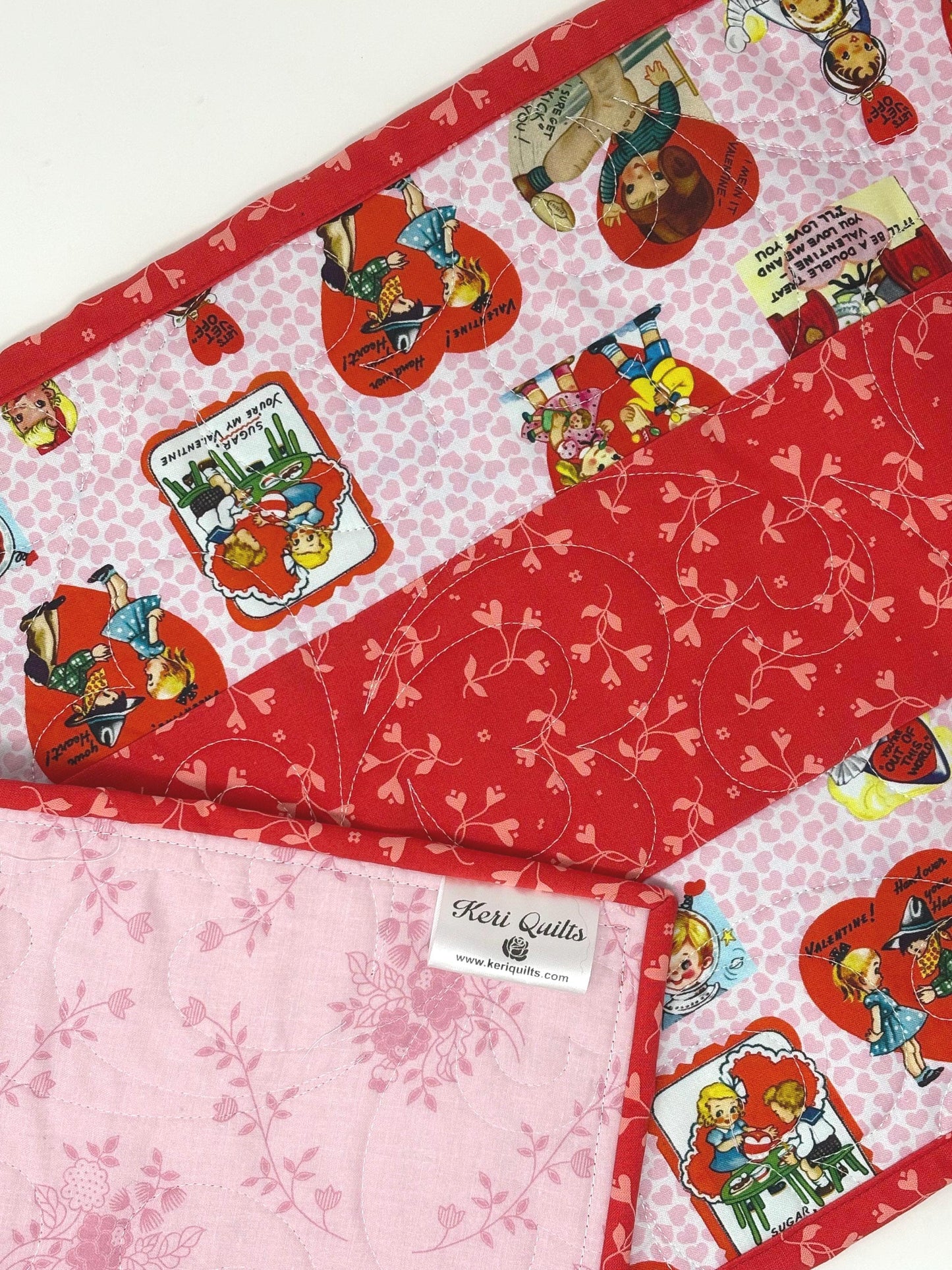 Valentine Table Runner Quilt, Retro, Pink, Red, Handmade Quilt