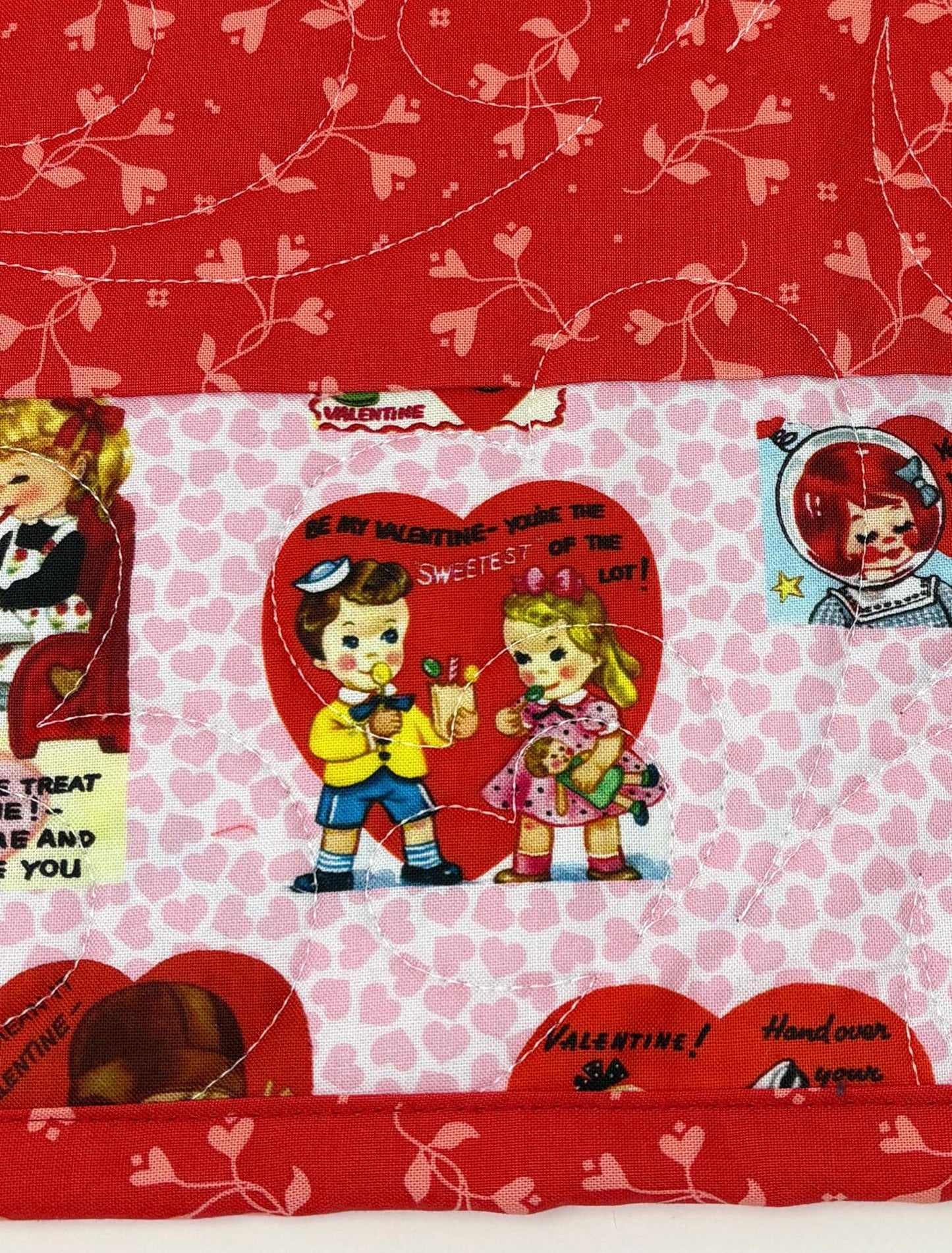 Valentine Table Runner Quilt, Retro, Pink, Red, Handmade Quilt