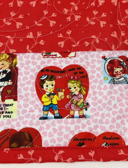 Valentine Table Runner Quilt, Retro, Pink, Red, Handmade Quilt
